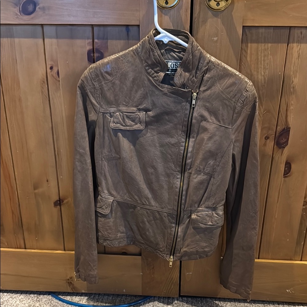 Woman’s Small butter soft Brown Leather Jacket